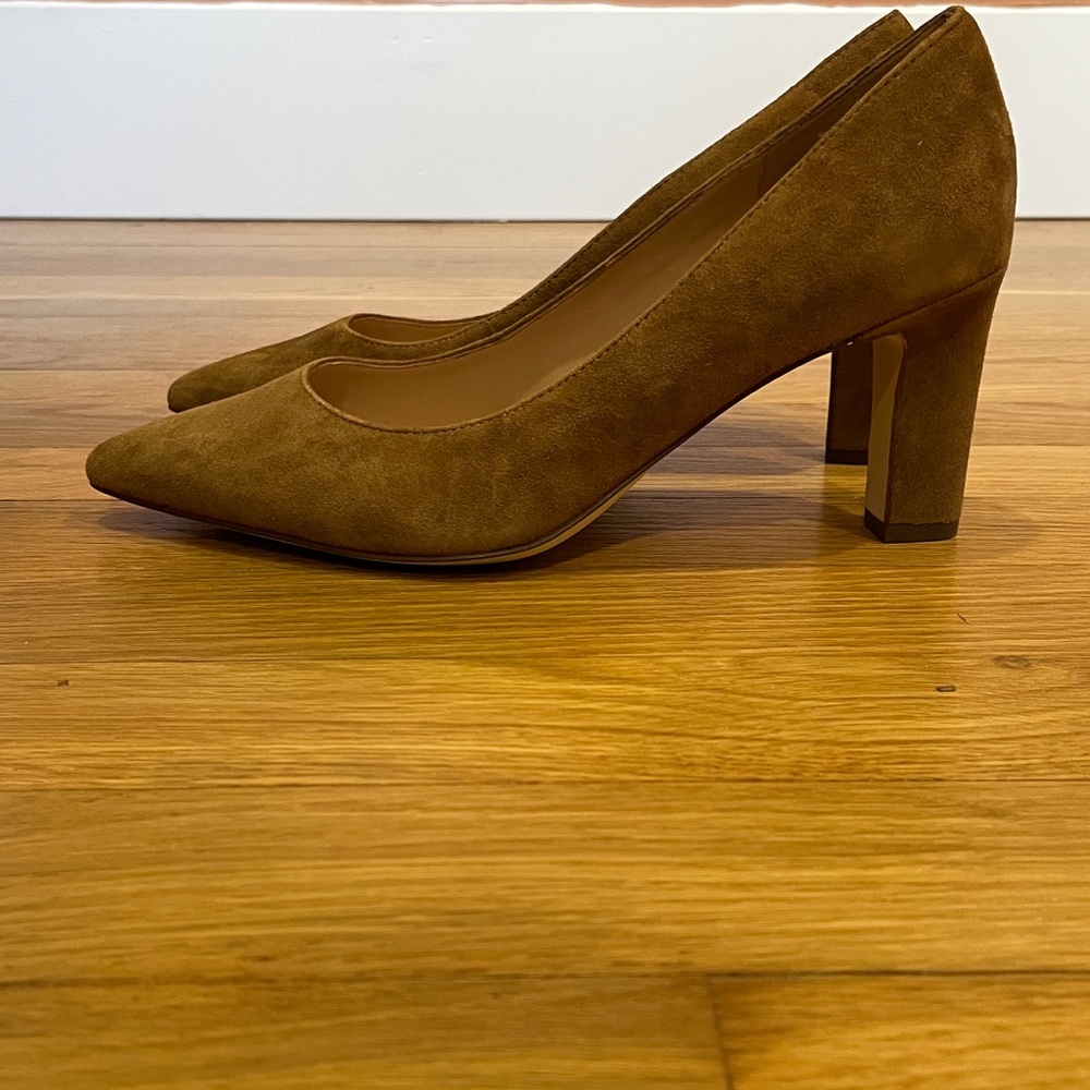 NWT Cole Haan Mylah Heel Pump (Color: spiced brown suede) Size 6 Women - Picture 2 of 14